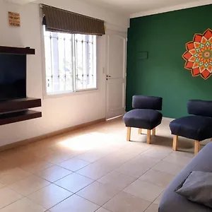 https://shalom-mendoza.hotelsmendoza.com