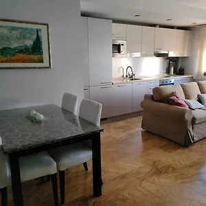 https://moderno-y-amplio-apartamento-en-vadeolleros.es-andalucia.com